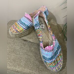 Manebi ladies multicolored espadrilles size 9.5